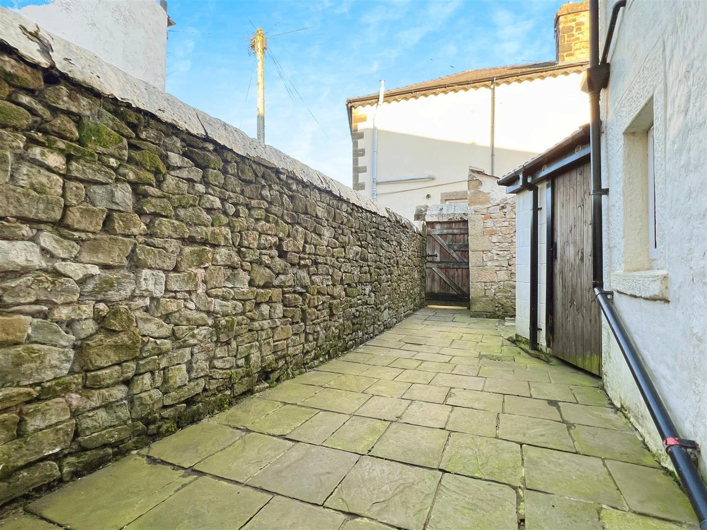 Inglewhite Road, Longridge Holdens Estate Agents